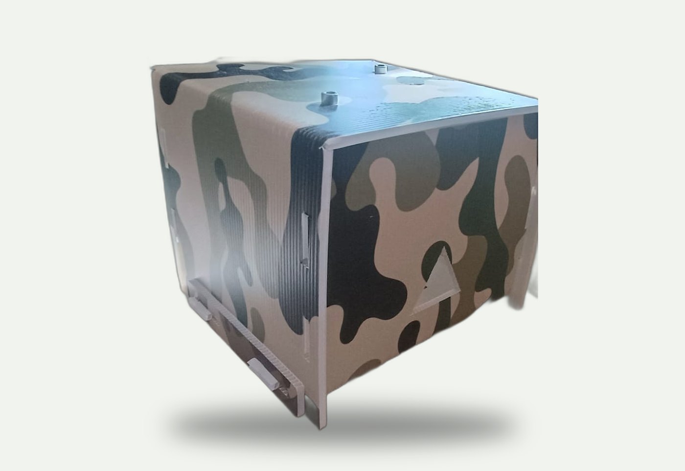 Carcasa camuflaj a capcanei